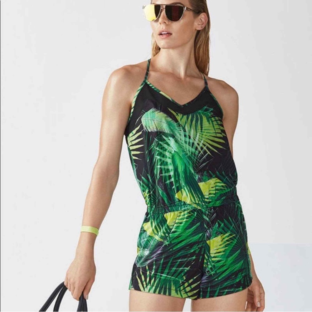 Fabletics ‘Dash’ Romper Size Small - image 1